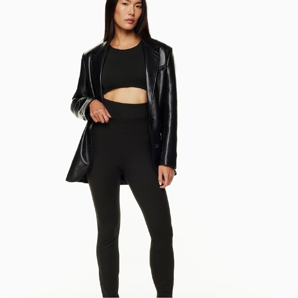 NWT Aritzia Babaton Black Thong Segovia Contour Bodysuit Size Large